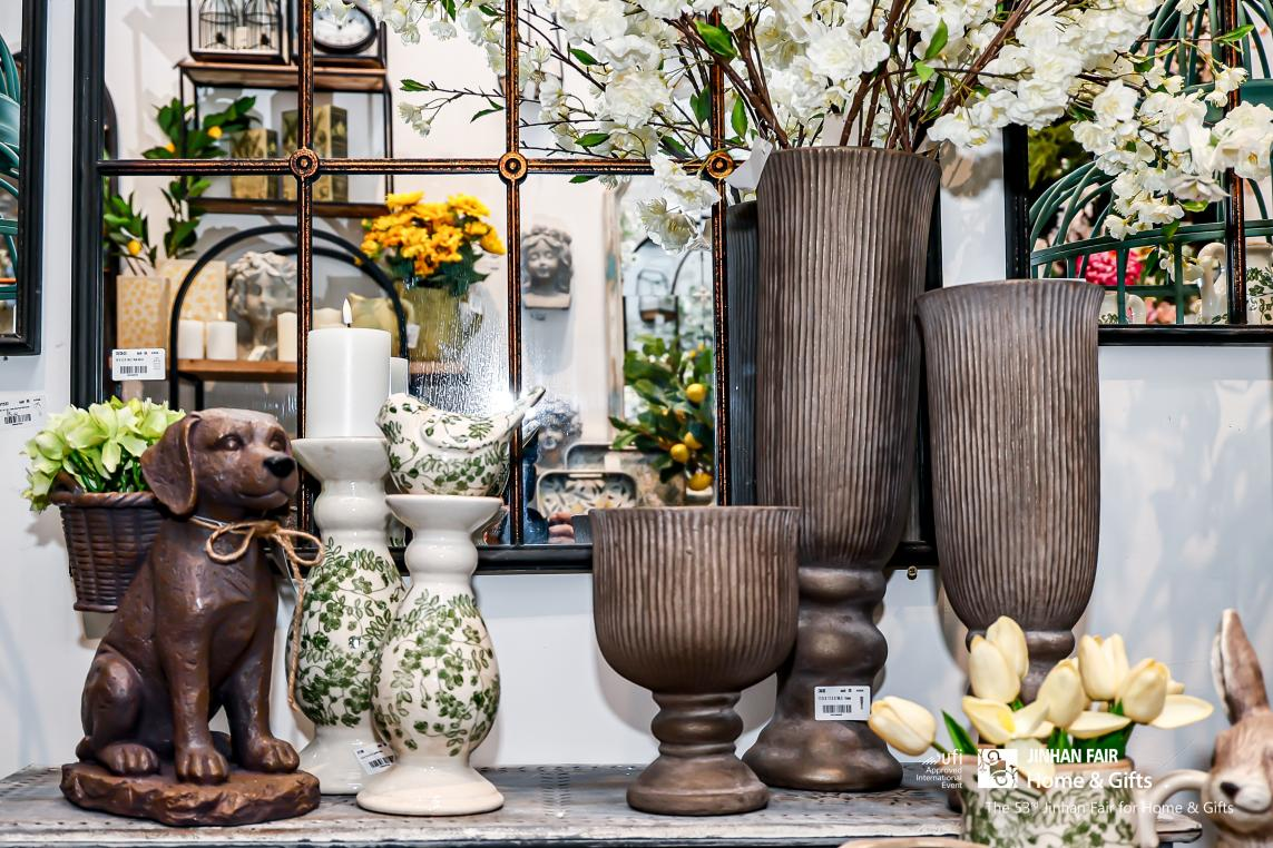 trendy home decorations were showcased at jinhan fair